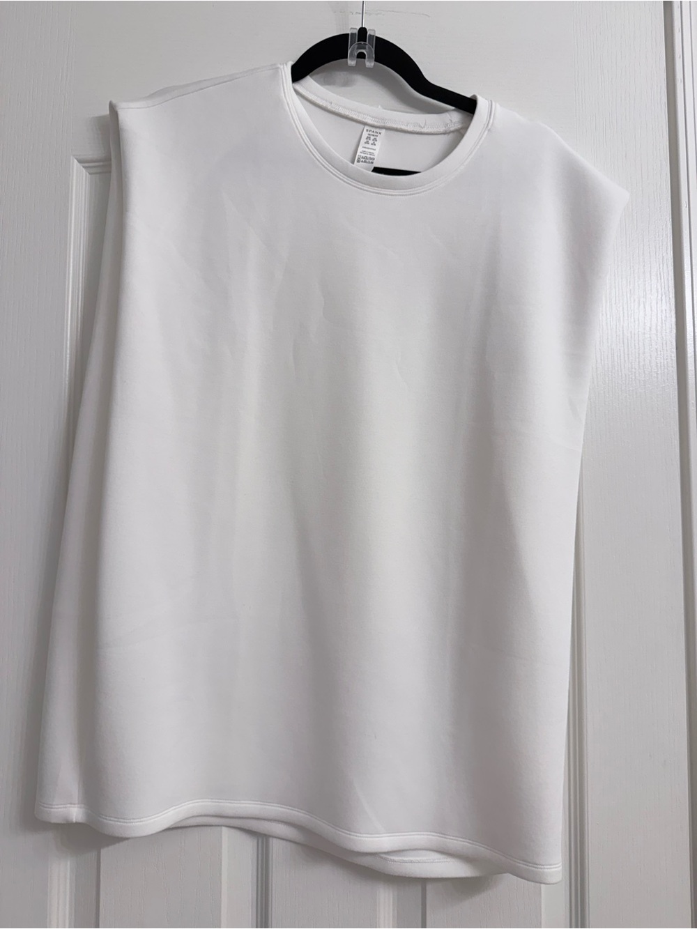 SPANX AirEssentials Muscle Tank | Powder - Picture 2 of 6
